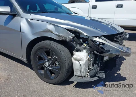2021 Hyundai Elantra Sel from USA, damaged, VIN 5NPLS4AG7MH042328